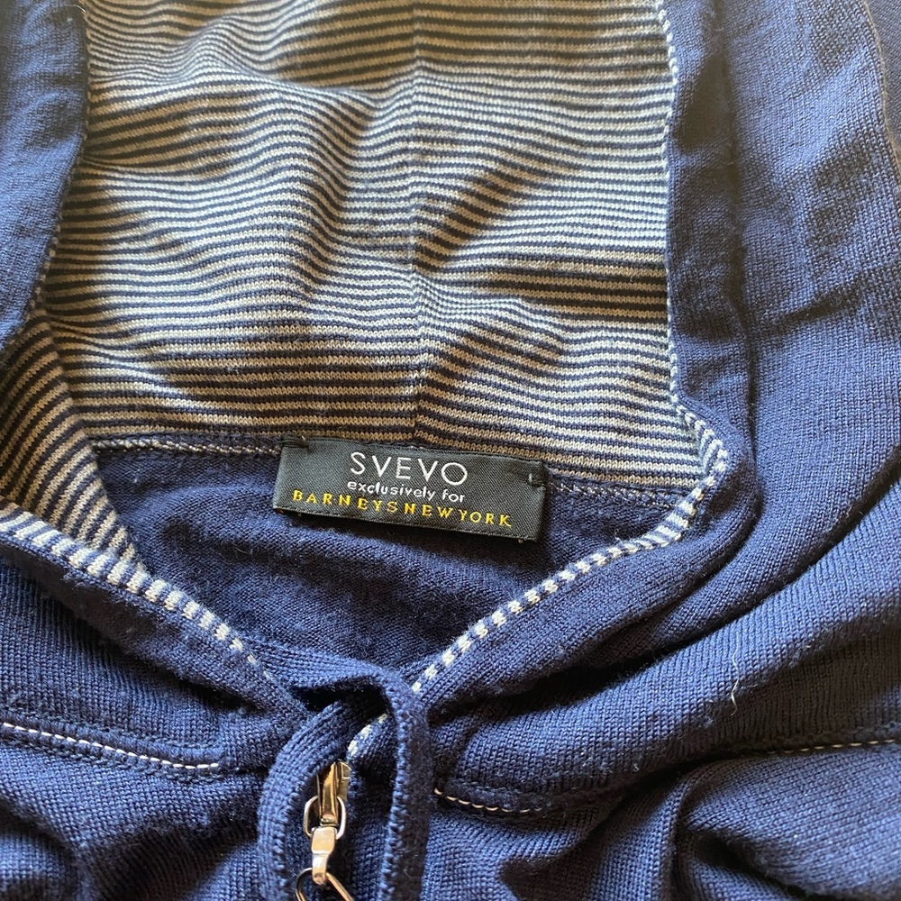 Svevo female zip up hoodie